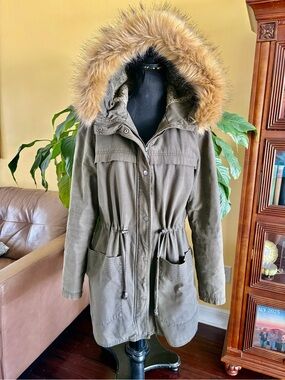 Levi Strauss & Co. Utility Parka Jacket in olive/army green - Large